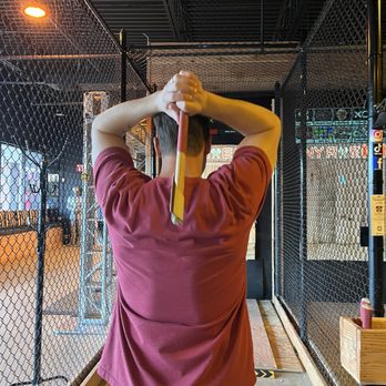 NY Axe Throwing Range - Axe Throwing Near Me - Selden, New York