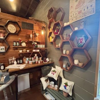 Rare Bird Emporium - Shopping - Coffee & Tea Near Me - Murphy, North Carolina Rare Bird Emporium - Shopping - Coffee & Tea Near Me - Murphy, North Carolina