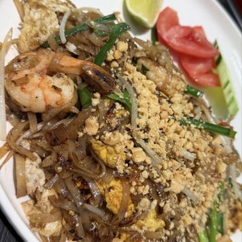 Whoo Thai - Shrimp Pad Thai - Thai Near Me - Centreville, Virginia Whoo Thai - Shrimp Pad Thai - Thai Near Me - Centreville, Virginia