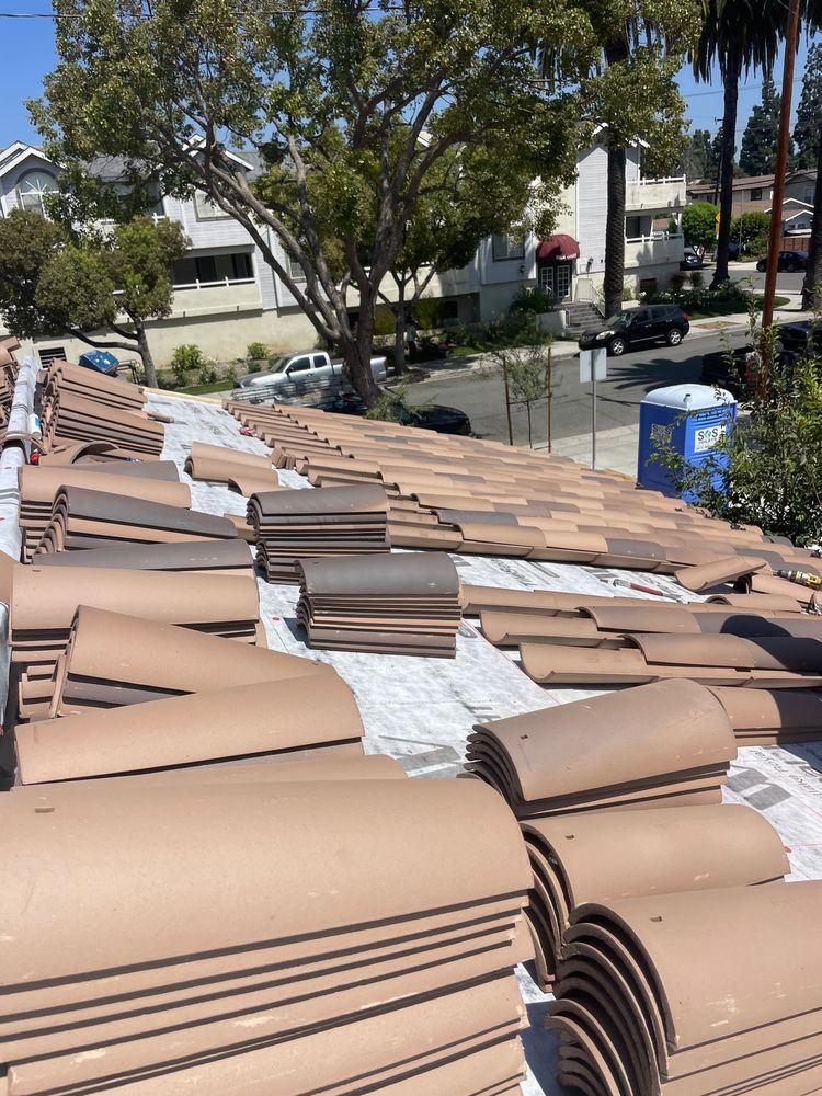 Slide of Arrow Roofing