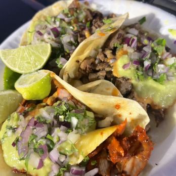 Tacos El Yakis Estilo Sonora - Regular tacos: Al pastor and asada - Tacos Near Me - North Hollywood, California Tacos El Yakis Estilo Sonora - Regular tacos: Al pastor and asada - Tacos Near Me - North Hollywood, California