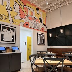 Caffé Buondí - Inside