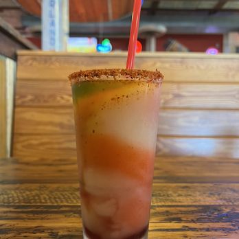 Willie's Grill & Icehouse - Voodoo drink - American Near Me - Cypress, Texas