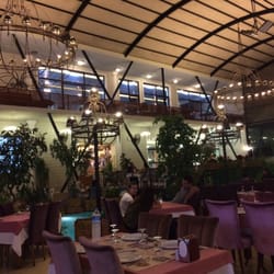 Seyami Usta - Genis ve ferah ortamda yenen kebabin tadi daha bir baska.