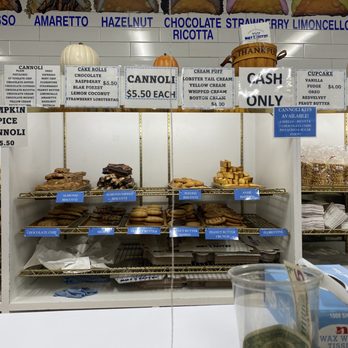 Mike's Pastry - Bakeries Near Me - Boston, Massachusetts