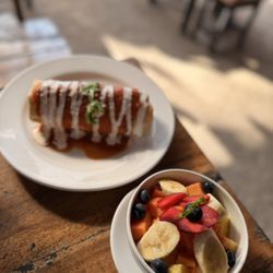 Potheads Beach Road - Breakfast burrito