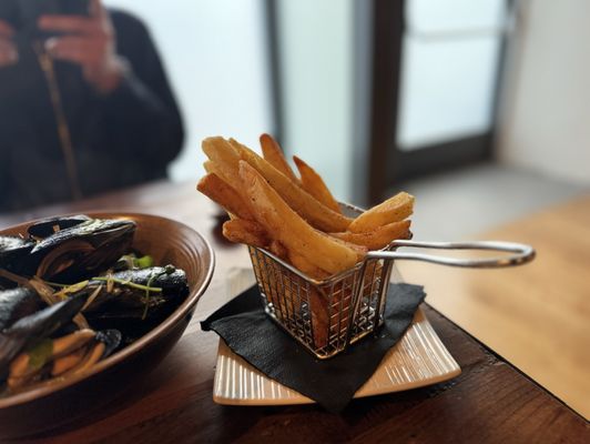 Elyse Restaurant by null