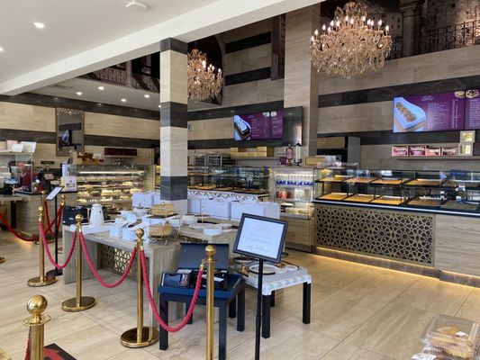 Pâtisserie Mahrouse by null