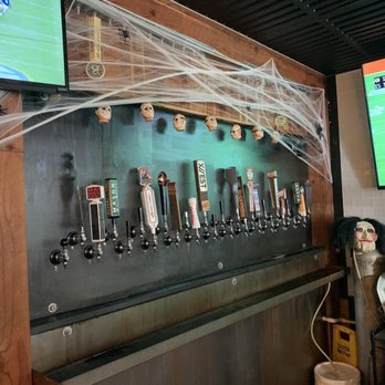 Serial Grillers - Beer tap - Pizza Near Me - Tucson, Arizona Serial Grillers - Beer tap - Pizza Near Me - Tucson, Arizona