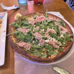 Gluten Free fig and prosciutto pizza.