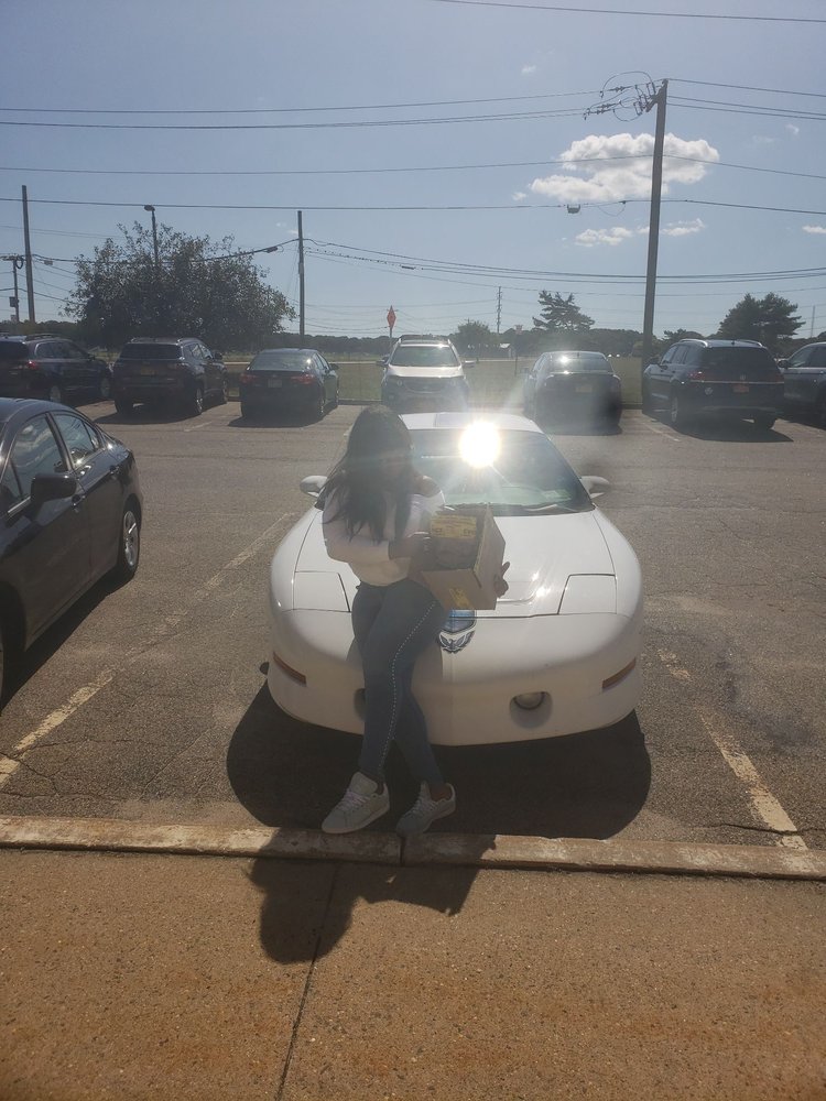 SUFFOLK COUNTY OFFICES & INSTITUTIONS Parks 335 Yaphank Ave