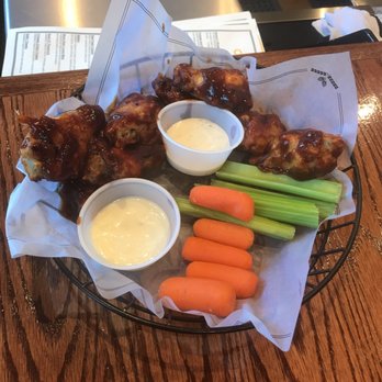 The Casual Pint - Central Phoenix - Bbq wings and veggies - Beer Bar Near Me - Phoenix, Arizona The Casual Pint - Central Phoenix - Bbq wings and veggies - Beer Bar Near Me - Phoenix, Arizona