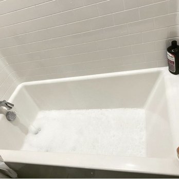 Vela Santee Apartments - Big deep tubs perfect for a relaxing - Apartments Near Me - Santee, California Vela Santee Apartments - Big deep tubs perfect for a relaxing - Apartments Near Me - Santee, California