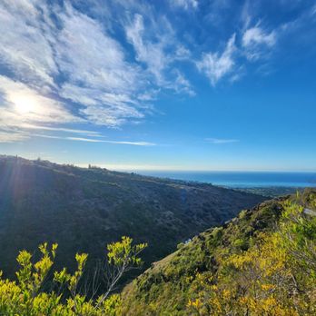 Mau'umae Trail - Hiking Near Me - Honolulu, Hawaii