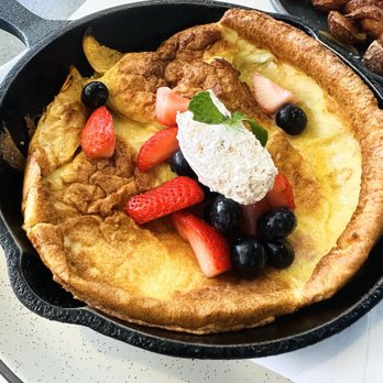 Zuzu’s Petals - Breakfast & Brunch Near Me - Long Beach, California Zuzu’s Petals - Breakfast & Brunch Near Me - Long Beach, California
