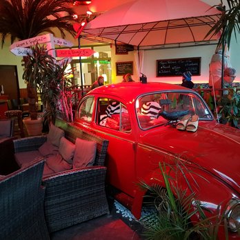Ria's Beach - Cafes Near Me - Borkum, NI