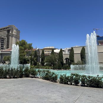 Las Vegas Strip - Local Flavor Near Me - Las Vegas, Nevada Las Vegas Strip - Local Flavor Near Me - Las Vegas, Nevada
