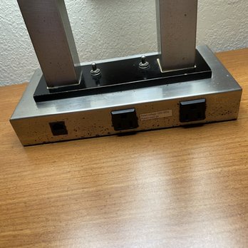Quality Inn Morris I-80 - Badly tarnished fixture - Hotels Near Me - Morris, Illinois