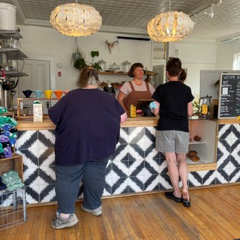 44 North Coffee - Order counter - Coffee & Tea Near Me - Deer Isle, Maine