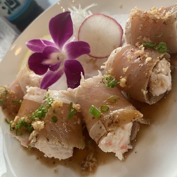 Mika Sushi - Delicious LaVien Rose - Japanese Near Me - Orange, California