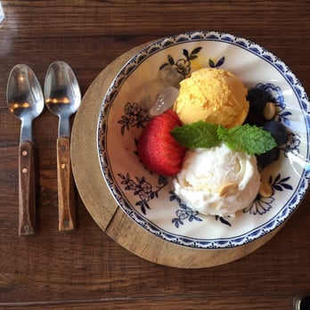 Sla Thai Restaurant - Get the lychee icecream! - Thai Near Me - Montclair, New Jersey