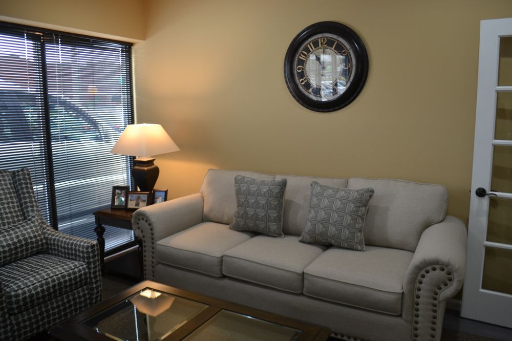 AUTO VILLAGE Updated July 2024 14 Photos 347 S Maple St, Lebanon