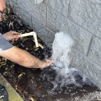 AA Plumbing And Drain - Making a repair on a live water line - Plumbing Near Me - Gainesville, Florida AA Plumbing And Drain - Making a repair on a live water line - Plumbing Near Me - Gainesville, Florida