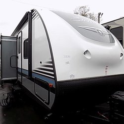 Dad's Camper Outlet - Camper Dealer