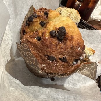 Cafe De Olla - Chocolate Chip Muffin - American Near Me - Monrovia, California Cafe De Olla - Chocolate Chip Muffin - American Near Me - Monrovia, California