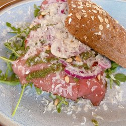 D' Overkant - Carpaccio broodjes