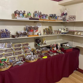 The Nutty Chocolatier - a display of nutty chocolatiers - Specialty Food Near Me - Port Perry, Ontario The Nutty Chocolatier - a display of nutty chocolatiers - Specialty Food Near Me - Port Perry, Ontario