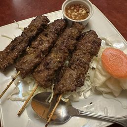 Sachkor Ang - beef skewers Sachkor Ang - beef skewers
