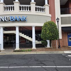 PNC Bank - Wide shot