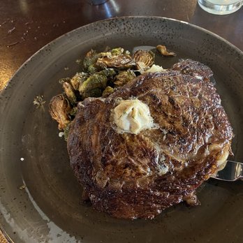 Tidal Raves - Steak yum - New American Near Me - Depoe Bay, Oregon