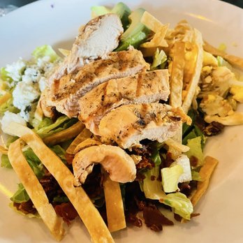 Harry's Bar and Grill - Chicken Cobb Salad - American Near Me - Milwaukee, Wisconsin Harry's Bar and Grill - Chicken Cobb Salad - American Near Me - Milwaukee, Wisconsin
