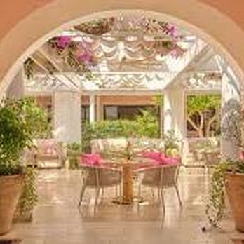 Hotel Bel-Air - Hotels Near Me - Los Angeles, California