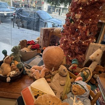 Yolk - Jellycats - Home Decor Near Me - Los Angeles, California Yolk - Jellycats - Home Decor Near Me - Los Angeles, California