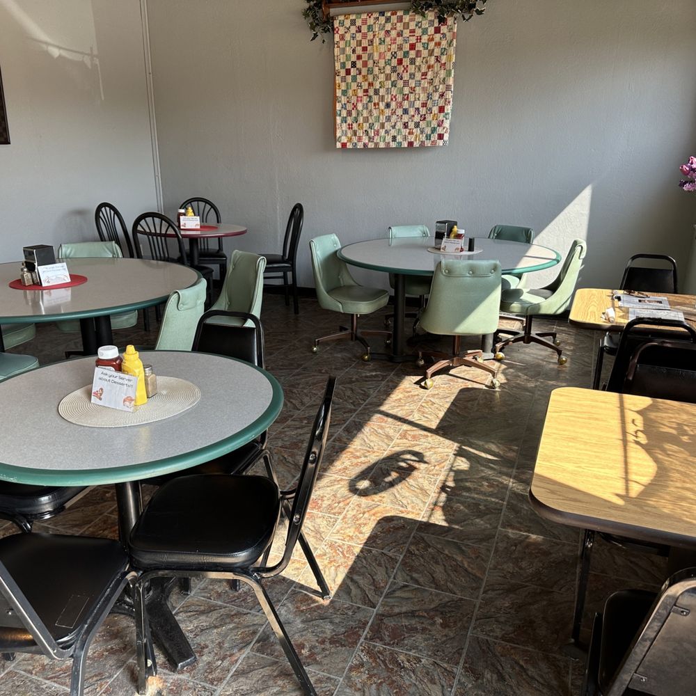 Rusty Spoke Cafe - tables and chairs in a restaurant - Coffee & Tea Near Me - Minden, Nebraska Rusty Spoke Cafe - tables and chairs in a restaurant - Coffee & Tea Near Me - Minden, Nebraska