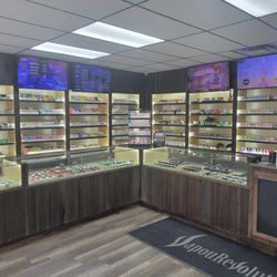 VapouRevolution - Kelowna