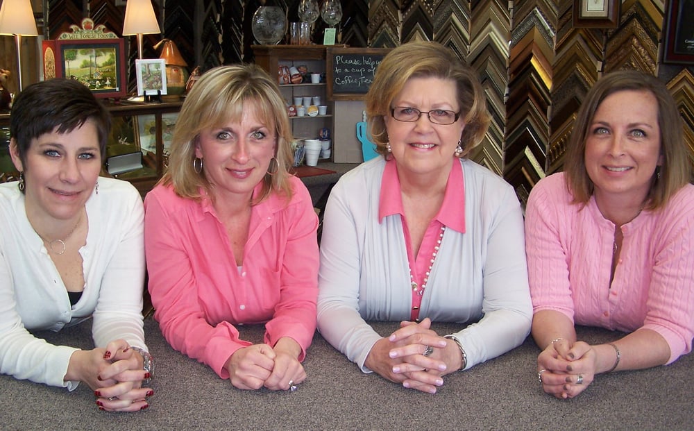 SIDE STREET FRAMERS & GIFT GALLERY Updated September 2024 558