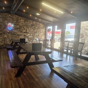 Dockside BTX - One of two interior rooms - Seafood Near Me - Bastrop, Texas Dockside BTX - One of two interior rooms - Seafood Near Me - Bastrop, Texas