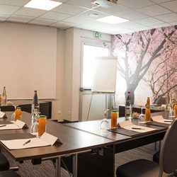 Best Western Paris Saint-Quentin - Meeting Room