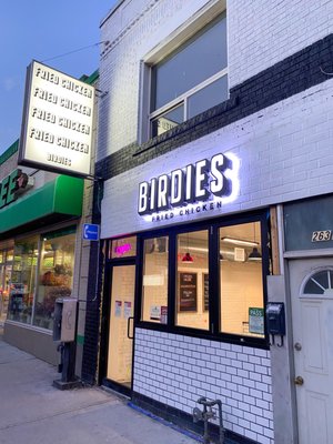 Birdies Fried Chicken by null