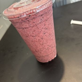 La Creperie - Cranberry Cooler Smoothie - Creperies Near Me - Providence, Rhode Island
