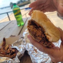 Smoke House Pit Beef - Pulled pork barbecue with fries