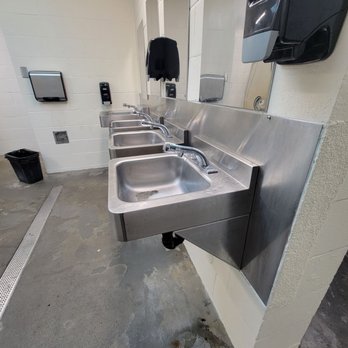 Powerhouse Park & Beach - Inside restroom - Parks Near Me - Del Mar, California