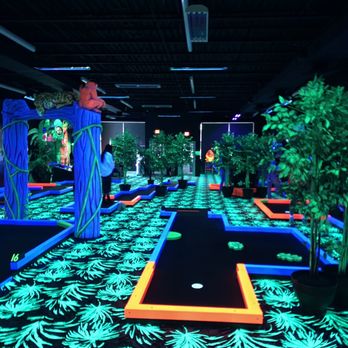 Glow Putt Mini Golf - Mini Golf Near Me - Gahanna, Ohio Glow Putt Mini Golf - Mini Golf Near Me - Gahanna, Ohio