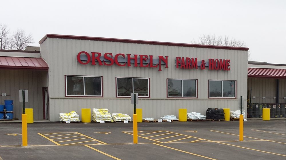 Tractor Supply Image