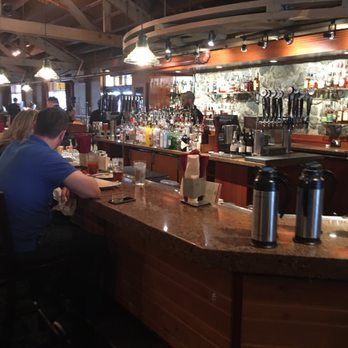 Glacier BrewHouse - The bar - American Near Me - Anchorage, Alaska