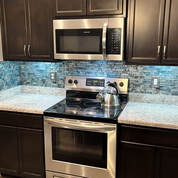 Hudson Construction - Decks & Railing Near Me Hudson Construction - Decks & Railing Near Me